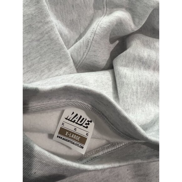 Arrae Intuition Embroidered Sweatshirt in Grey - Picture 3 of 3